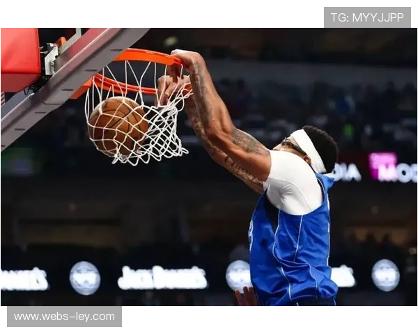 独行侠东尼-戴维斯31分9篮板4助攻3抢断,表现全面